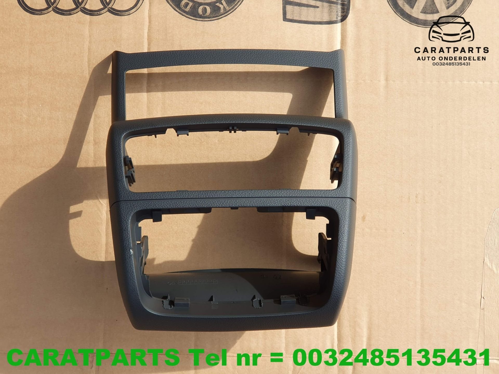 4G0864376B A6 afdekking A7 afdekplaat a6 4g c7, Auto-onderdelen, Gebruikt, AUDI AG, Auto-Union-Strasse 1
85045  Ingolstadt, DE