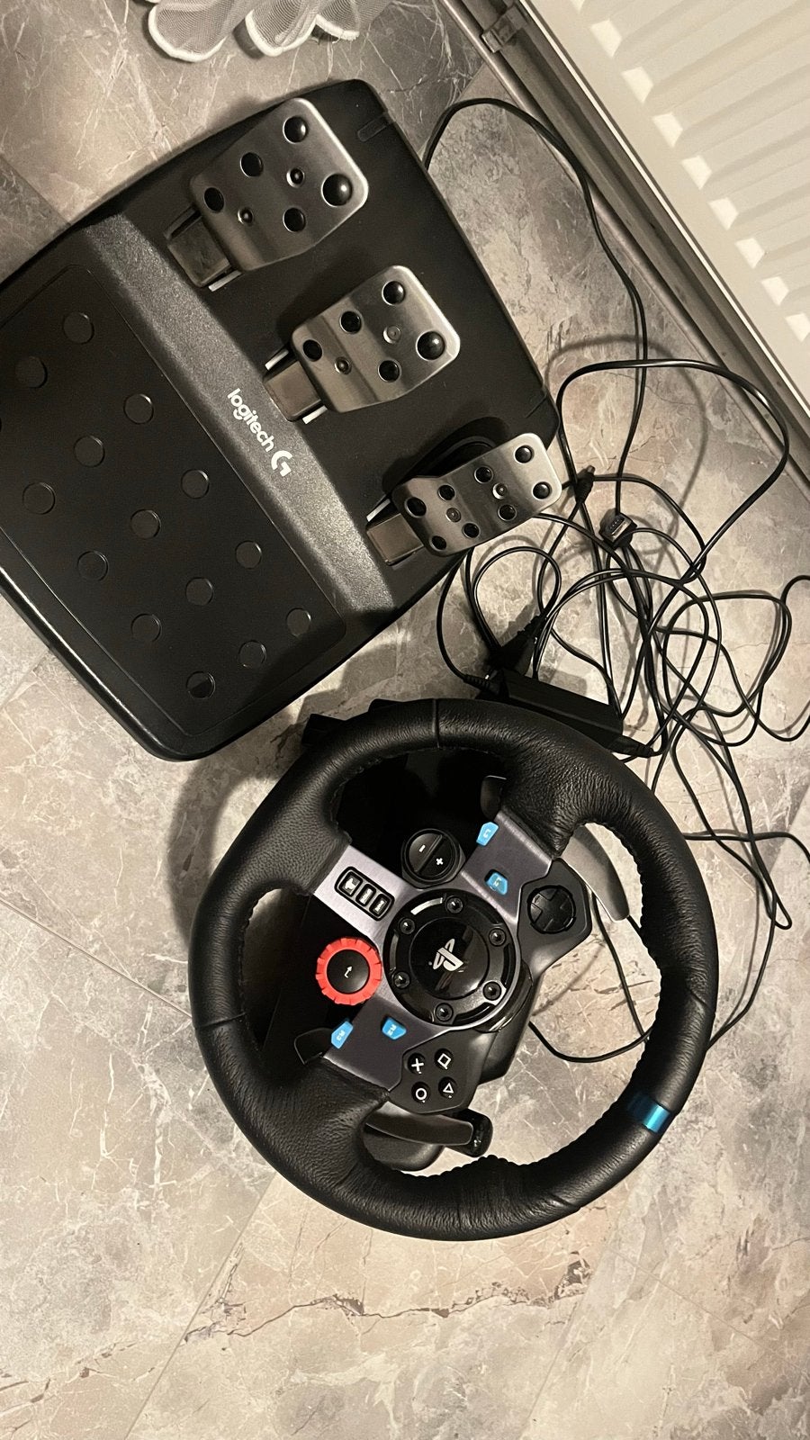 Logitech G29 Driving Force Racing Wheel (Zo goed als nieuw), Ophalen, Racestuur, Force feedback, PlayStation