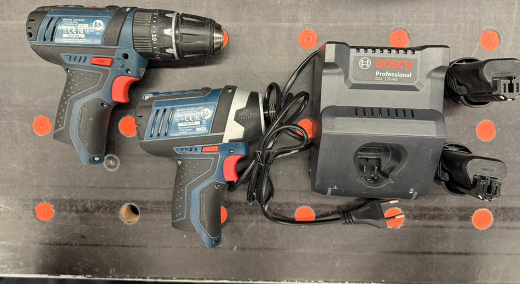 Set Bosch Blauw 12V boor en Slagschroevendraaier + 2 x  accu, Gebruikt, Ophalen of Verzenden, Boor- en Schroefmachine, Minder dan 400 watt
