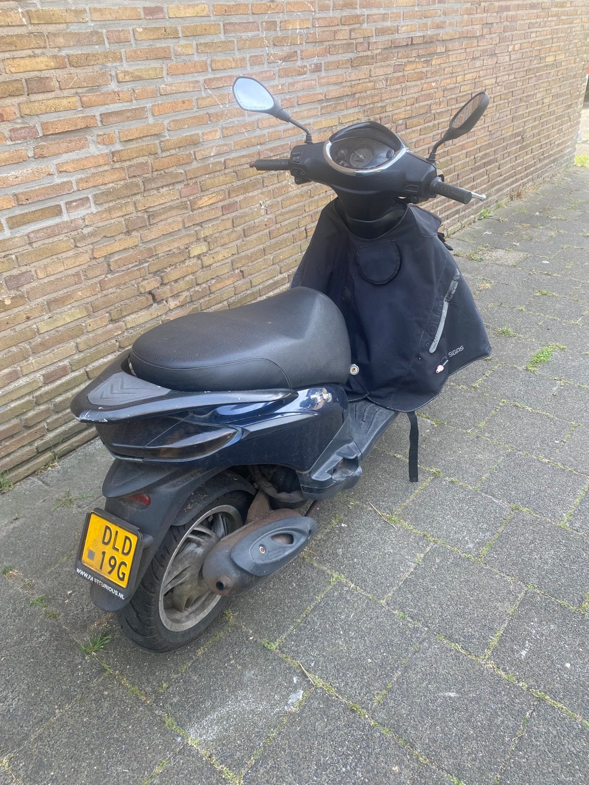 Piaggio new fly, Ophalen, Zo goed als nieuw, Benzine, Fly