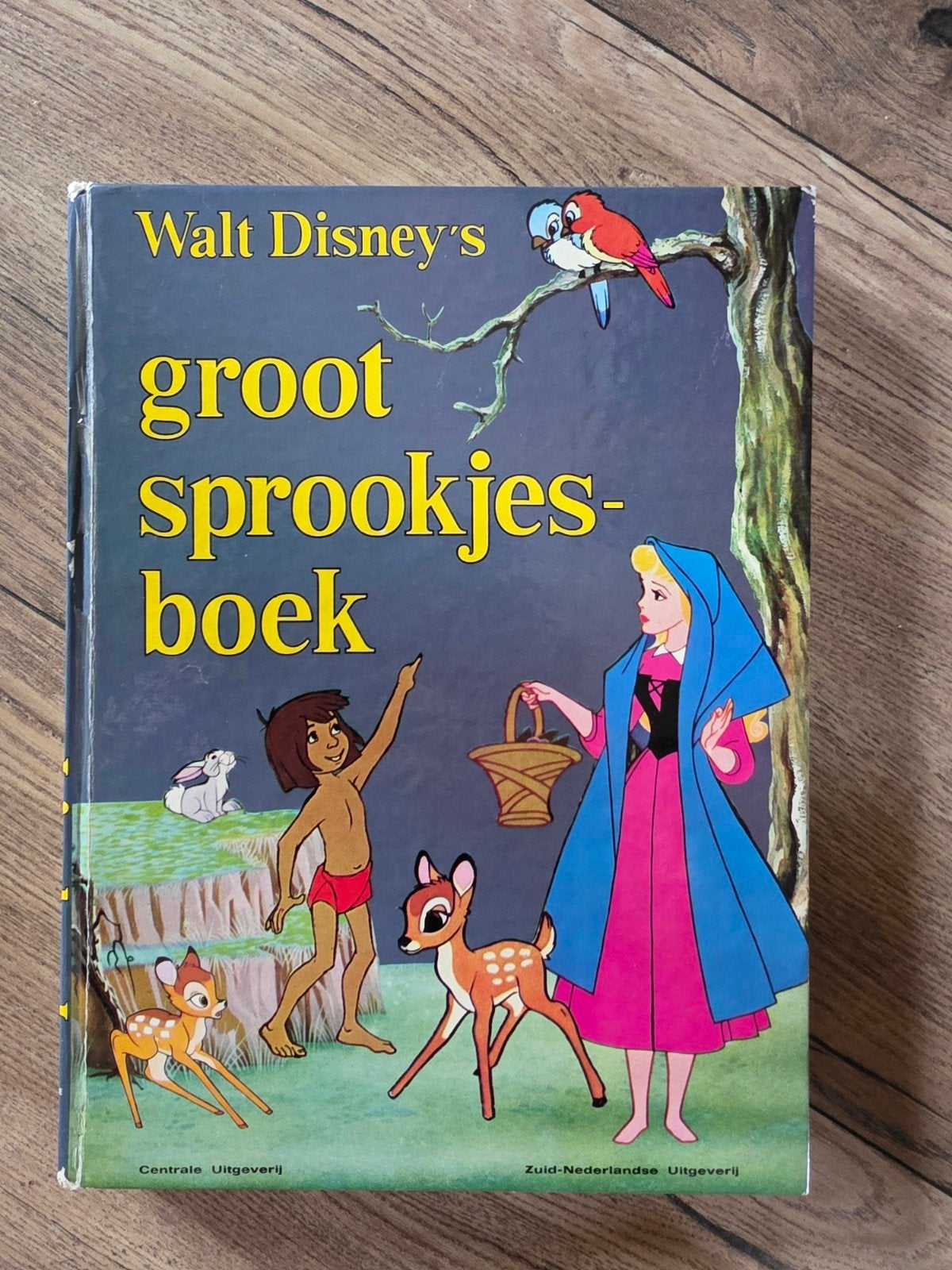 Walt Disney's Groot Sprookjesboek 1971 - Gouden Boeken, Ophalen of Verzenden, Gelezen, Walt Disney