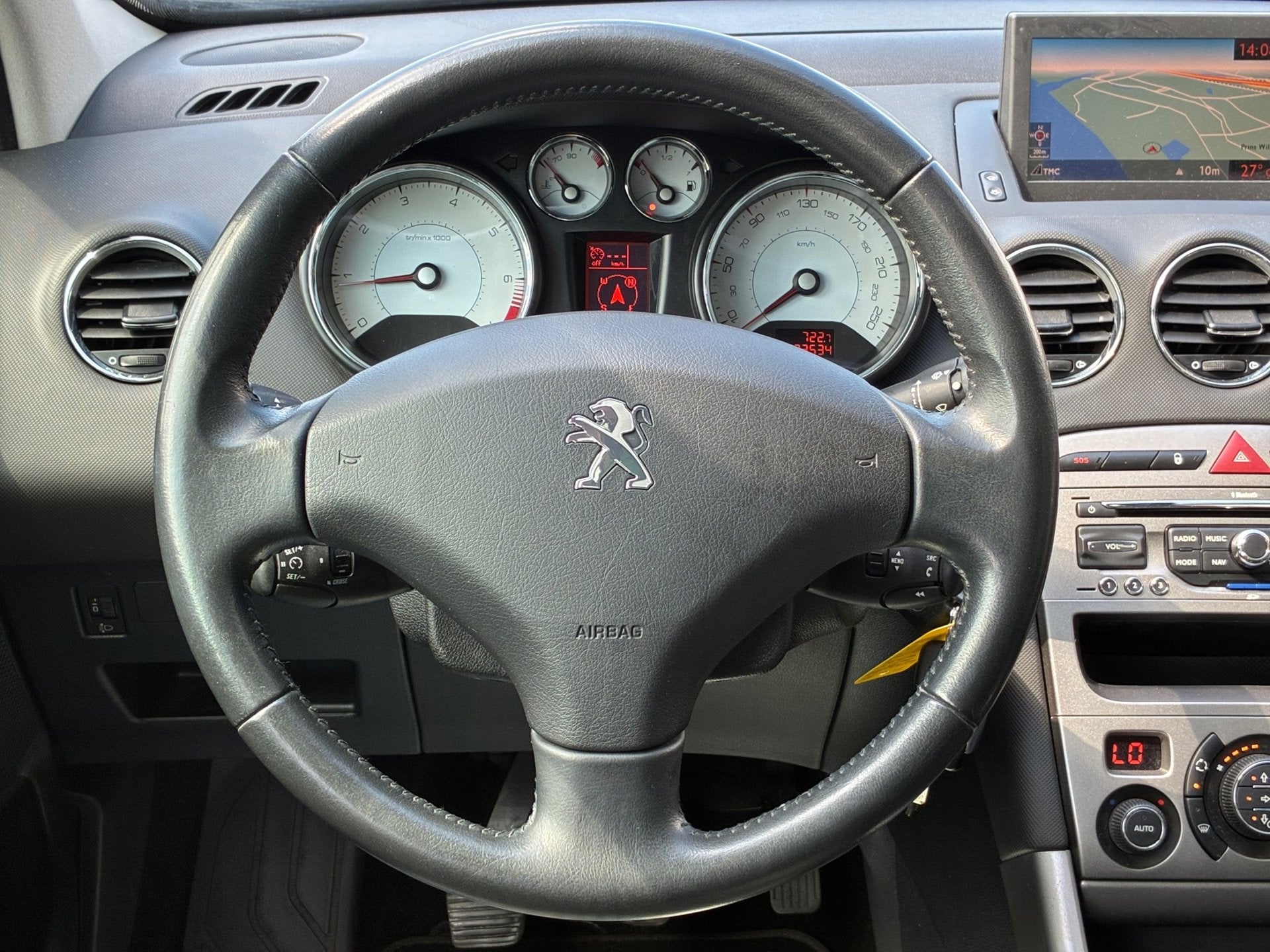 Peugeot 308 1.6 VTi Active|2e Eigenaar|Navigatie|Panoramadak, Auto's, Peugeot, Voorwielaandrijving, Euro 5, Gebruikt, 680 kg