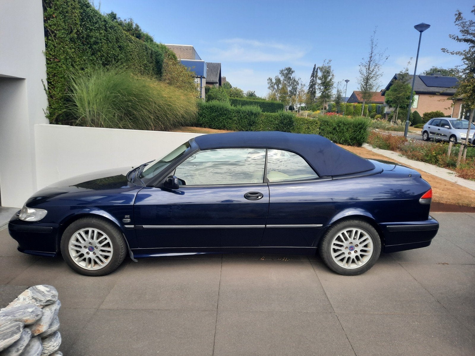 Saai 9.3 - 2.0T cabrio, Voorwielaandrijving, Beige, Blauw, Particulier