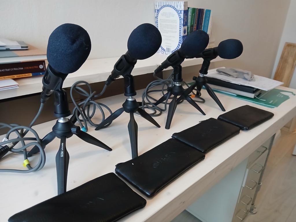 Compleet setje podcast microfoons incl schouder camera tas., Ophalen of Verzenden