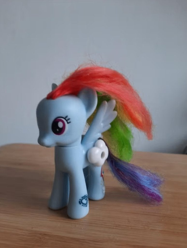 My Little Pony Rainbow Dash figuur, Ophalen of Verzenden, Zo goed als nieuw