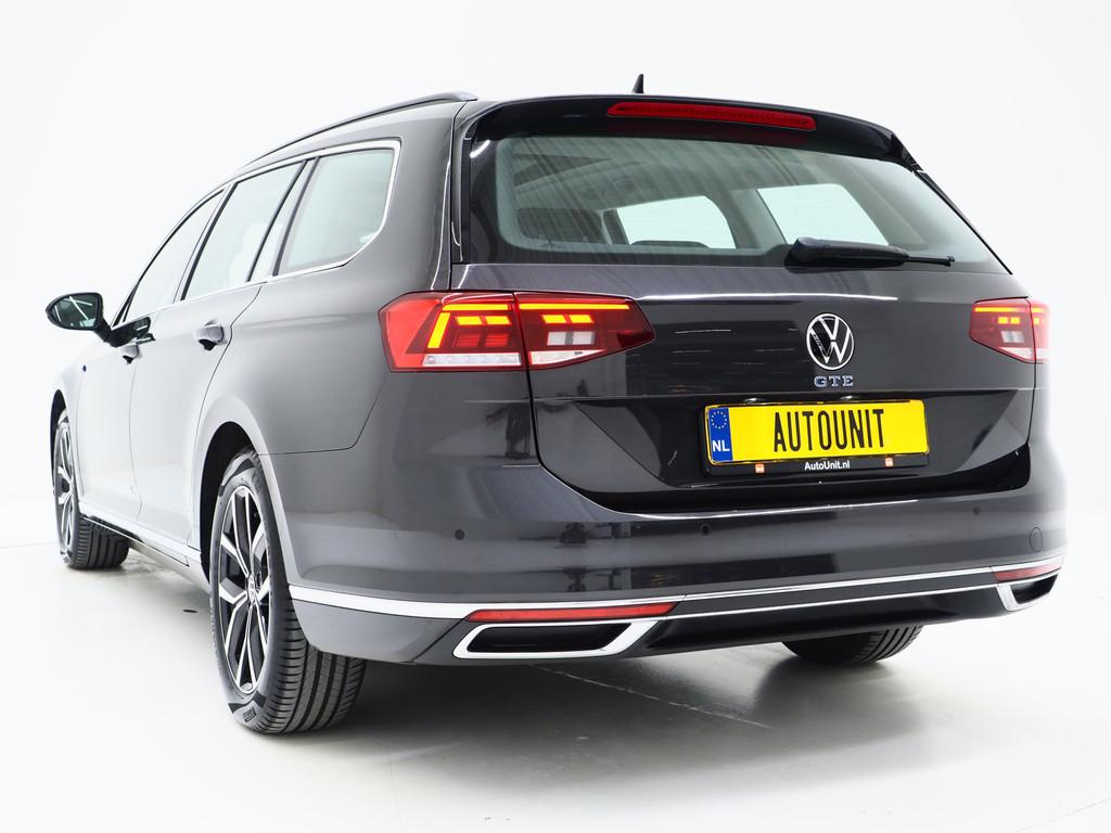 Volkswagen Passat Variant 1.4 TSI PHEV GTE | Panoramadak | M, Stof, Gebruikt, Zwart, 4 cilinders