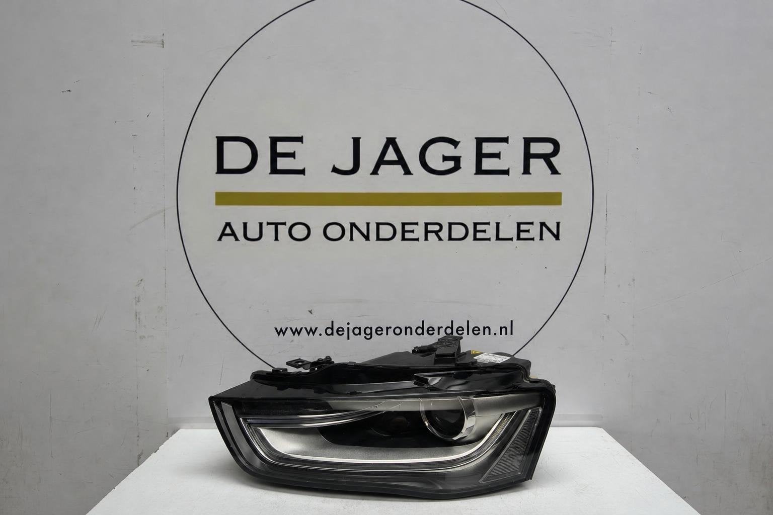 Audi A4 S4 B8 FL Xenon koplamp links 8K0941005C, Auto-onderdelen, Gebruikt, AUDI AG, Auto-Union-Strasse 1
85045  Ingolstadt, DE