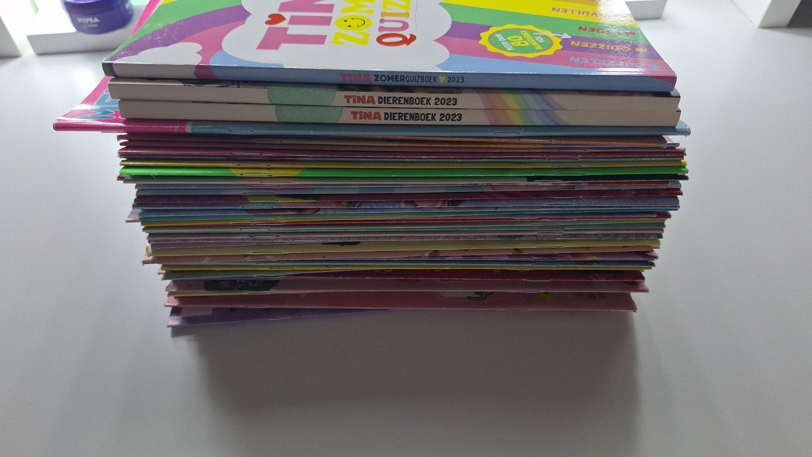 Tina's, Boeken, Ophalen of Verzenden, Zo goed als nieuw, Overige typen