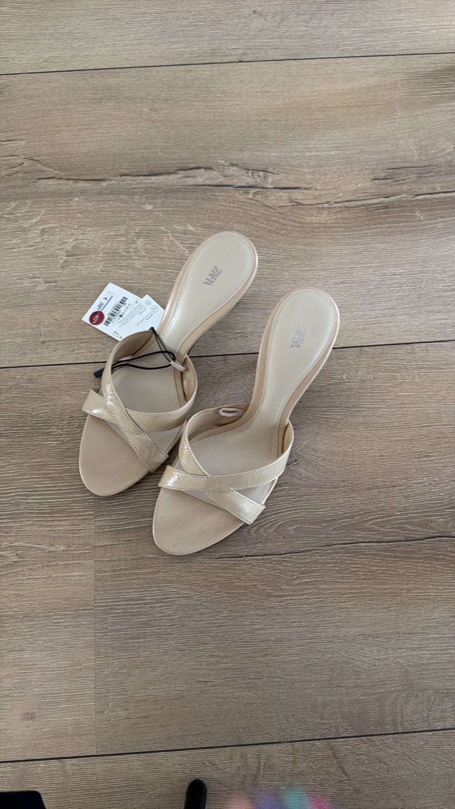 Zara echt leren slippers met hakken (beige)- Maat 38, Slippers, Beige, Nieuw, Ophalen of Verzenden