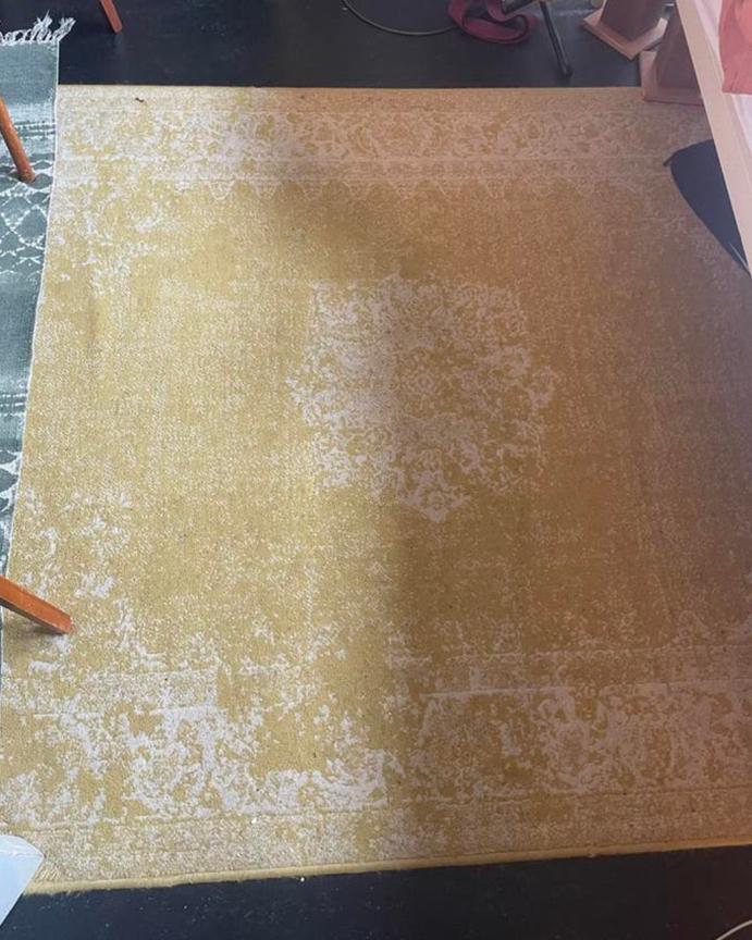 Vintage look geel vloerkleed 140x90, Ophalen, Gebruikt, 150 tot 200 cm, Rechthoekig