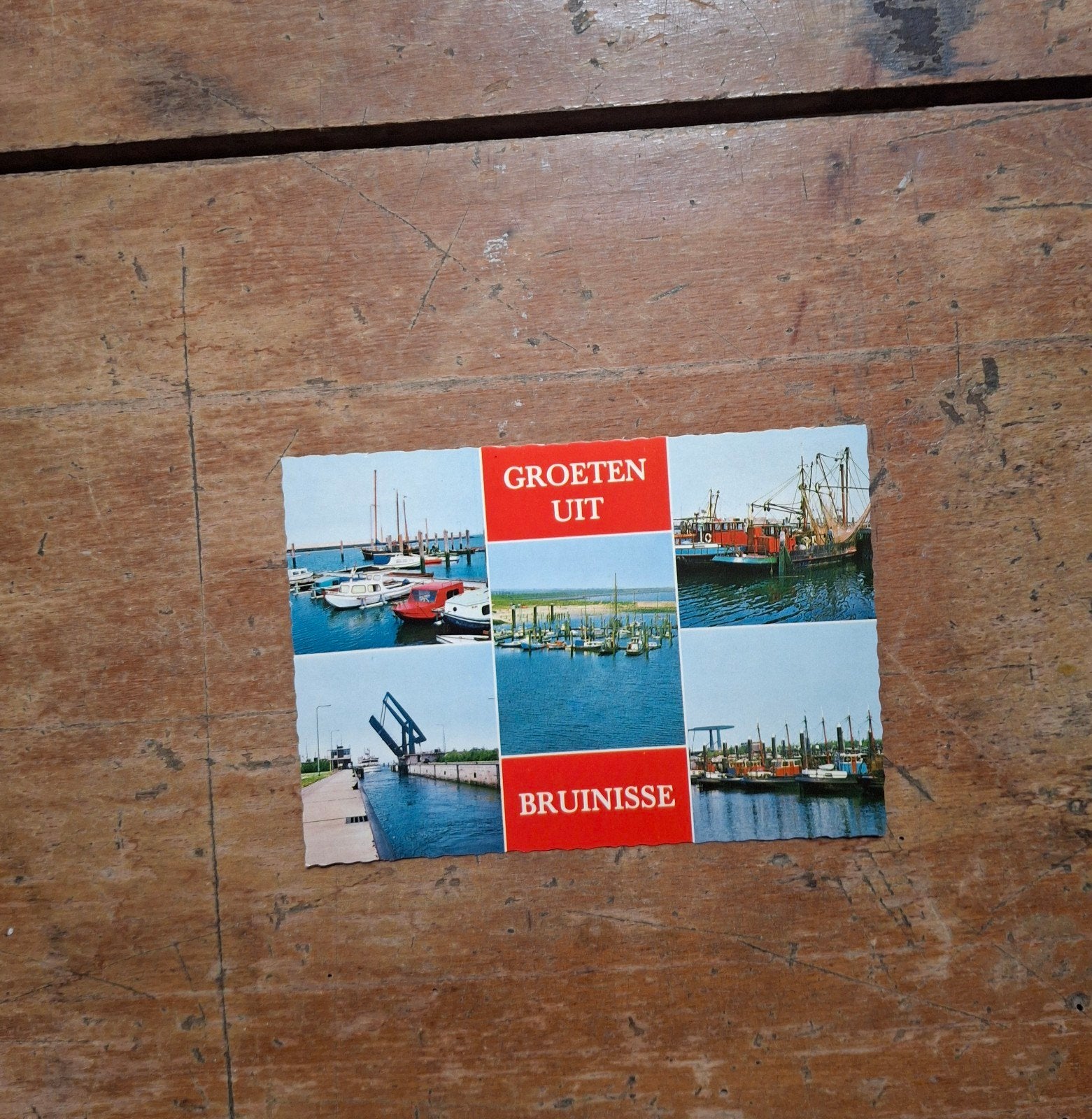 Ansichtkaart Groeten uit Bruinisse - Haven en boten, Verzamelen, Ophalen of Verzenden, 1960 tot 1980, Ongelopen, Zeeland