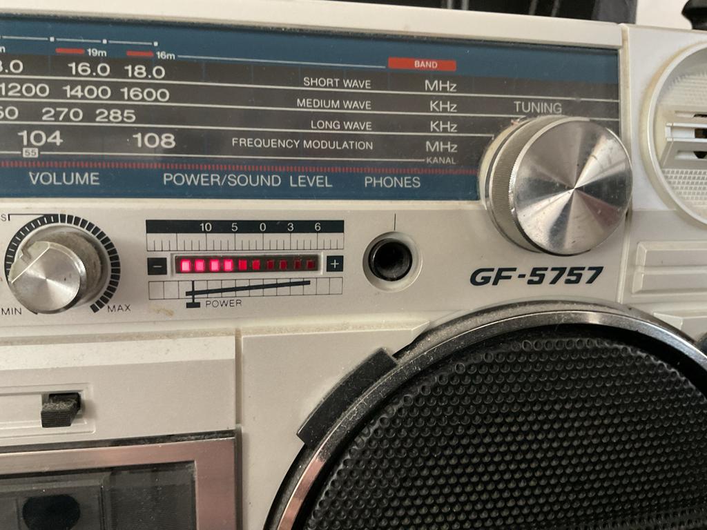 Sharp GF-5757 Vintage Radio Cassette Recorder Boombox, Ophalen of Verzenden, Gebruikt, Radio
