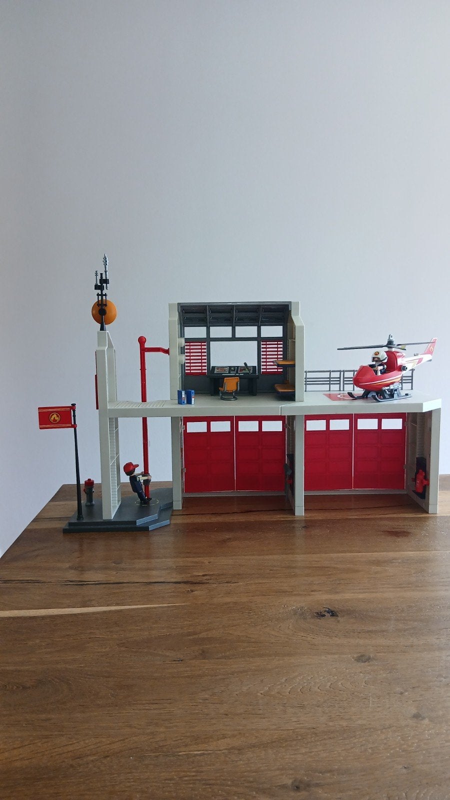 brandweerkazerne playmobile 9462, Kinderen en Baby's, Overige typen, Ophalen of Verzenden, Zo goed als nieuw, City action