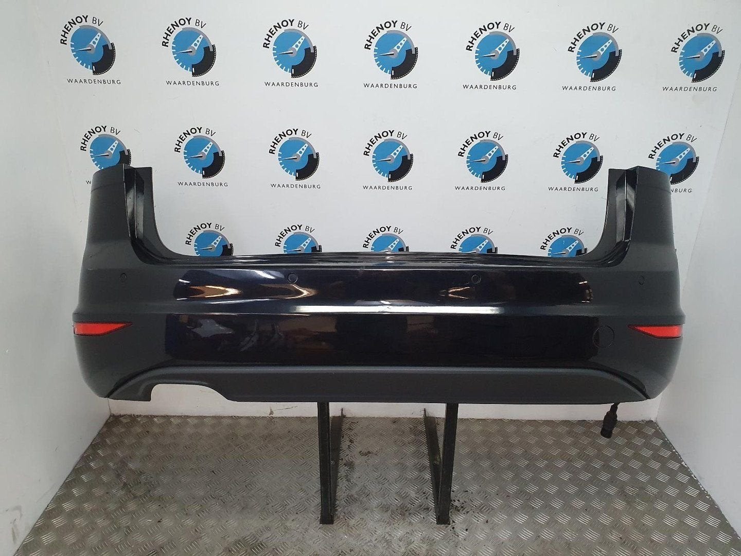 VOLKSWAGEN GOLF SV 2.0 TDI HIGHLINE  BUMPER ACHTER 2015, Gebruikt, Ophalen of Verzenden, Stiba lid, Achter
