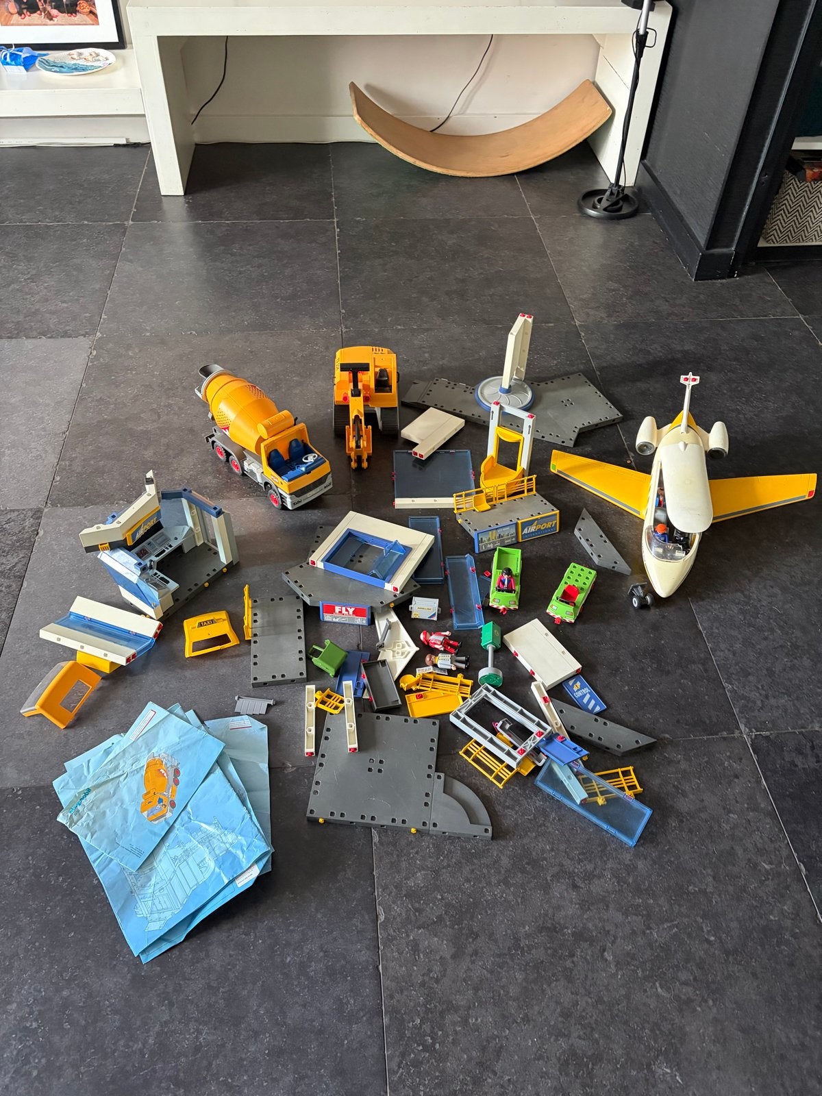 Vintage Playmobil Airport + vliegtuig & bouwvoertuigen, Ophalen of Verzenden, Gebruikt, Jongen of Meisje