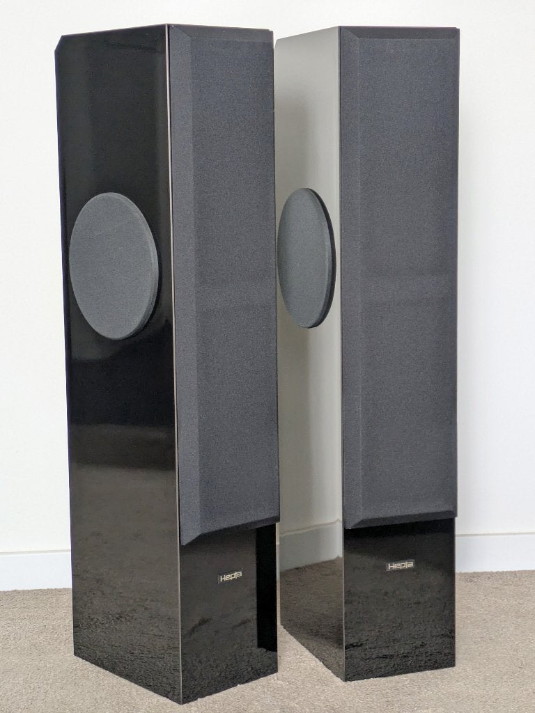 Hepta Four Tune, zuilspeakers met zijwoofers, prachtstaat, Audio, Tv en Foto, Luidsprekers, Overige merken, Vloerstaande luidspreker