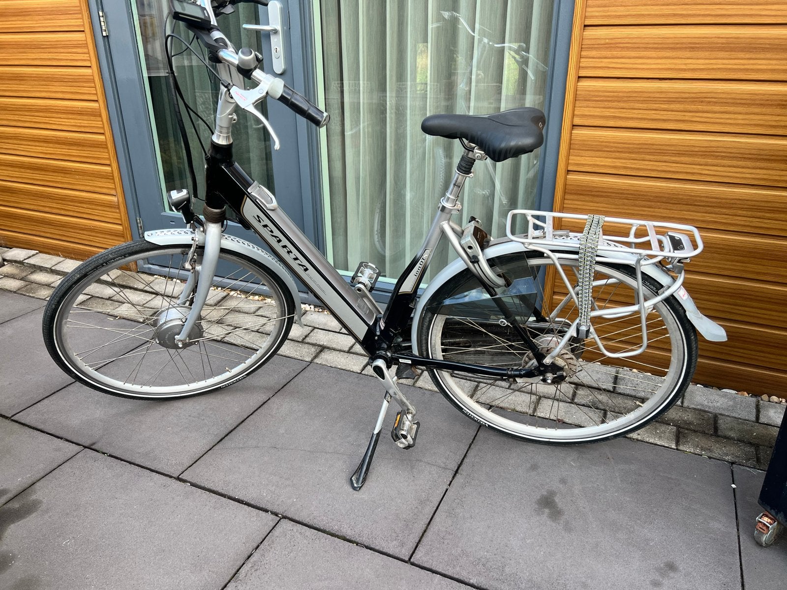 Sparta elektrische fiets - functioneert niet, Fietsen en Brommers, Ophalen, Sparta, Velgrem, Versnellingen
