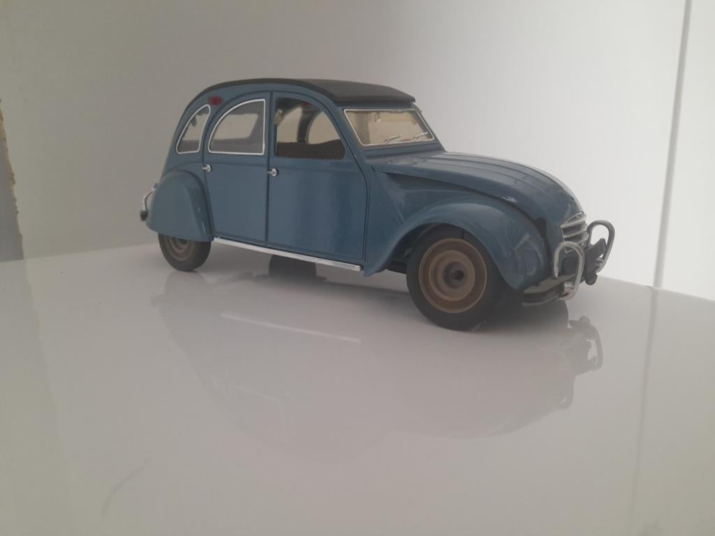 Mooie oude Citroën en Bugatie, Ophalen of Verzenden, Gebruikt, Auto, Bburago