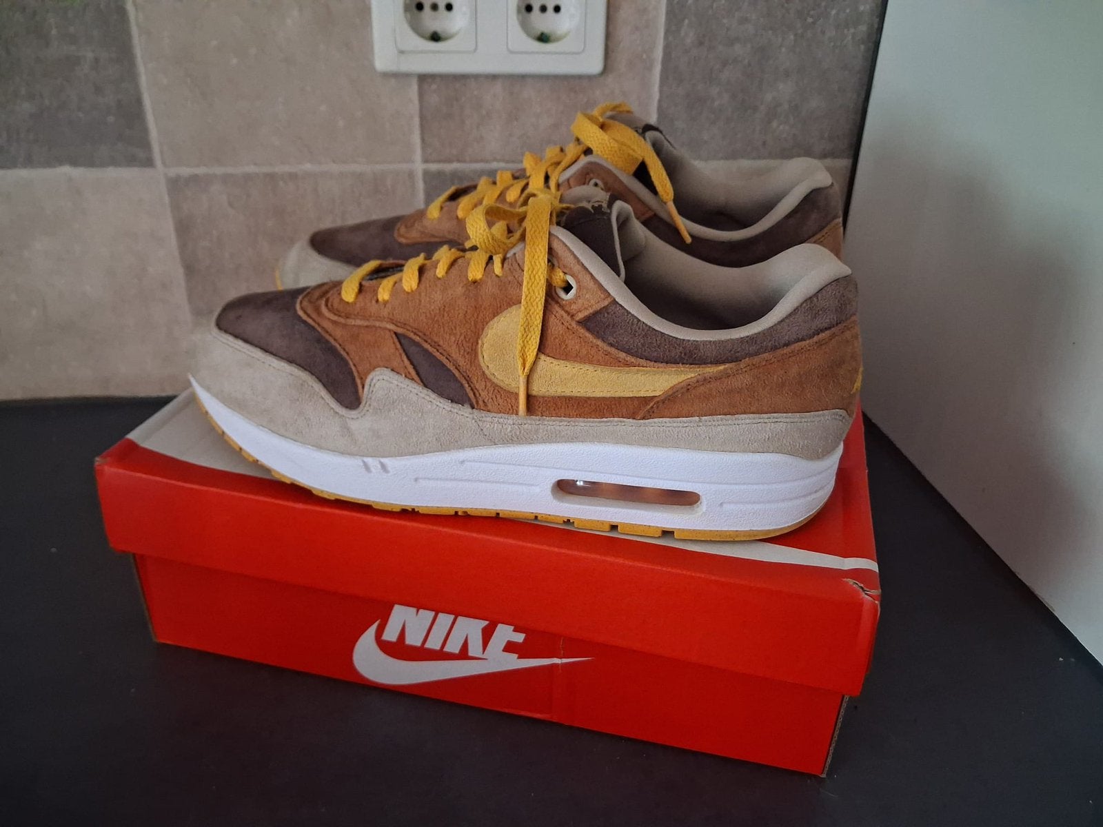 Nike Air max 1 PRM Ugly duckling Pecan maat 45, Overige kleuren, Ophalen of Verzenden, Sneakers of Gympen, Gedragen