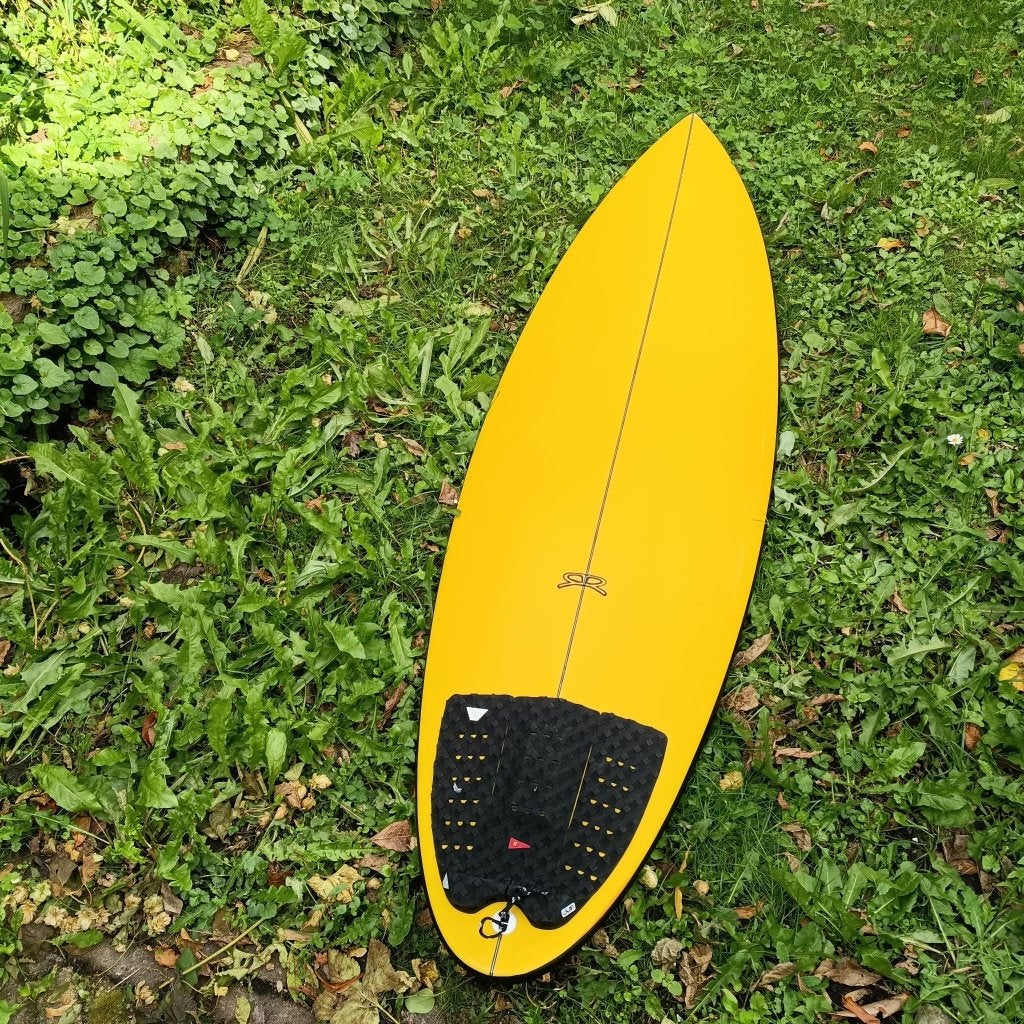 Custom Surfboard 6'0 (Pyzel Mini Ghost Shape) 34.9L, Watersport en Boten, Ophalen, Zo goed als nieuw, Shortboard, Met vinnen