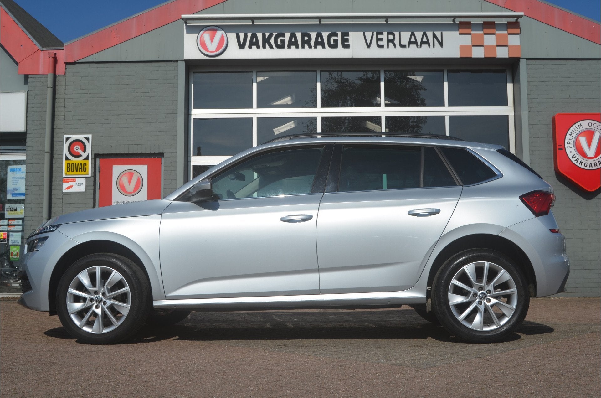 Skoda Kamiq 1.0 TSI Ambition AUTOMAAT 12 mnd. gar., Auto's, Gebruikt, 620 kg, 3 cilinders, Kamiq