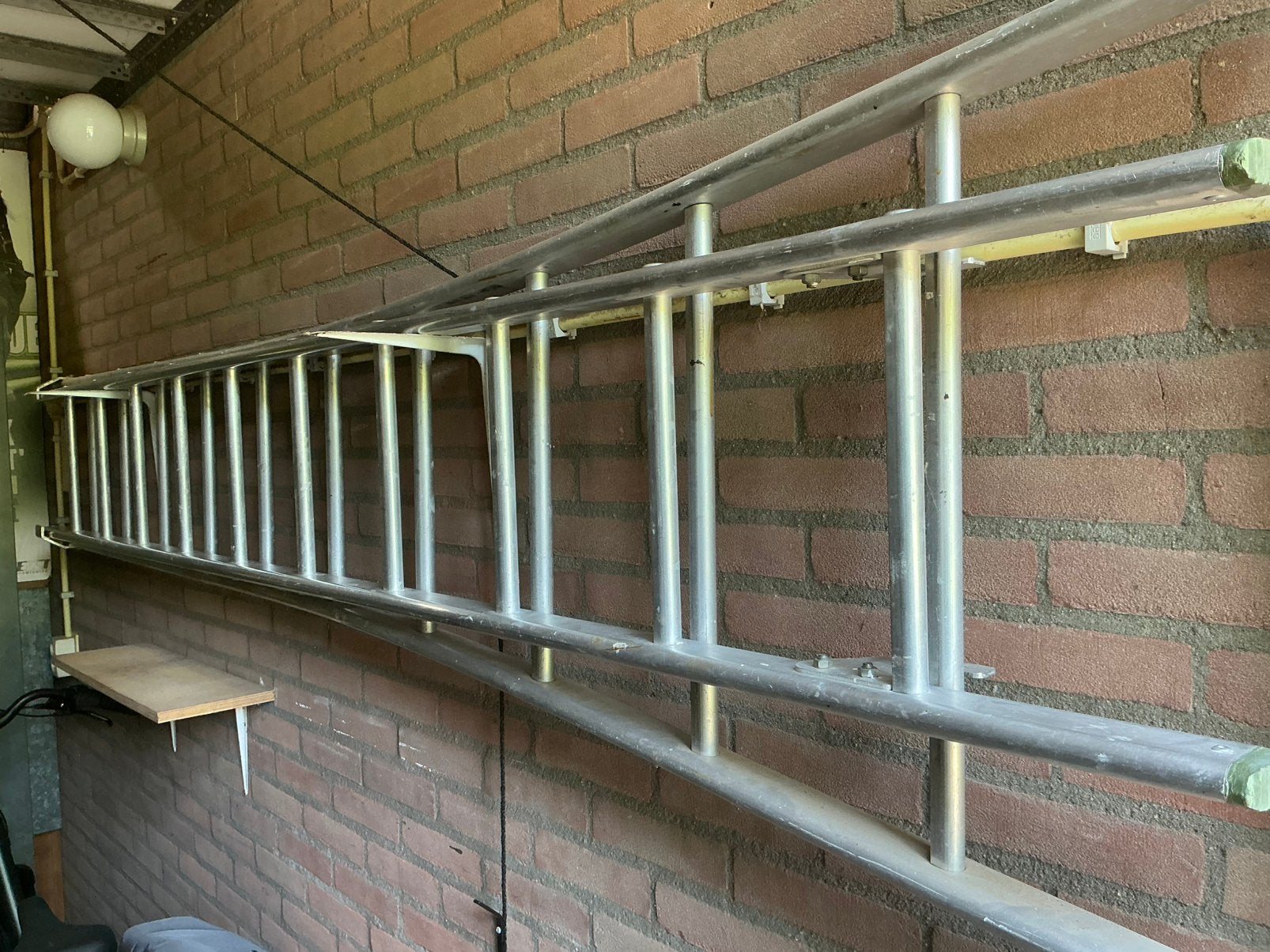 Goedgekeurde 2-delige ladder - 20 sporten, Ophalen, Gebruikt, Ladder, Opvouwbaar of Inschuifbaar