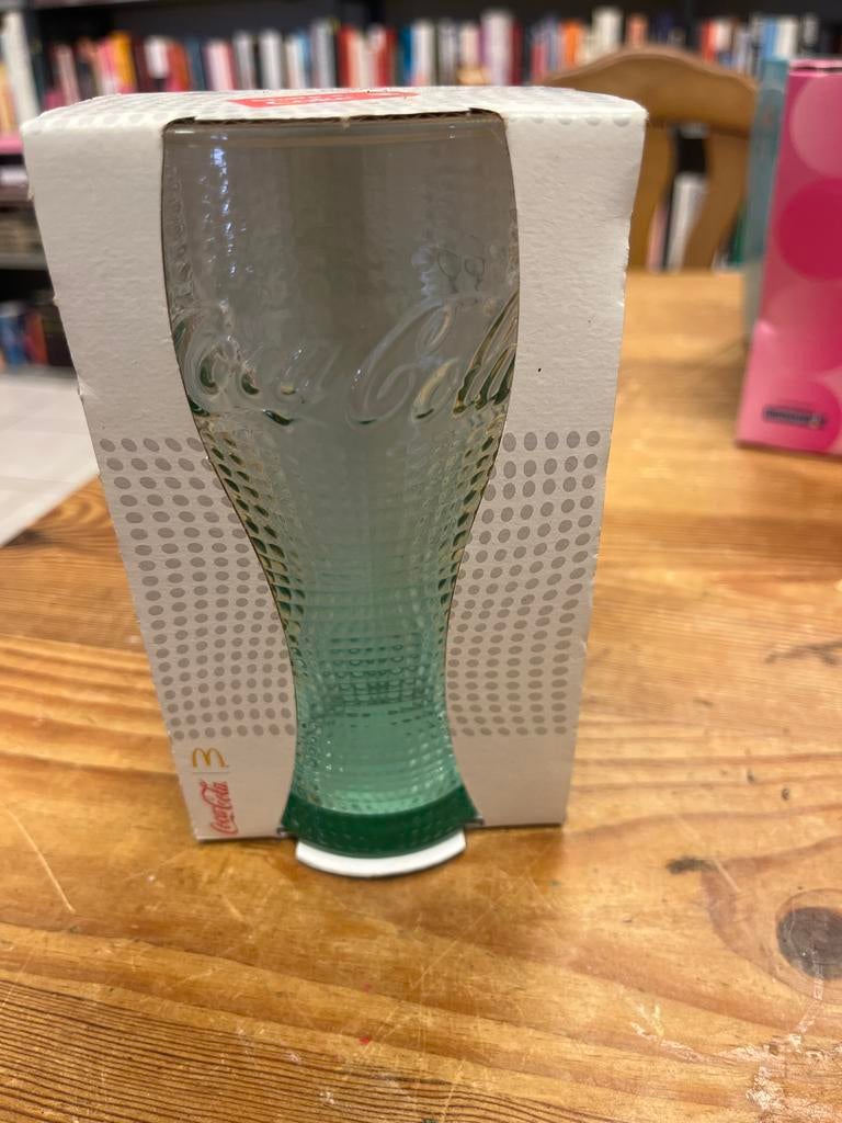 Coca-Cola Limited Edition Glas 2013 - Groen, Verzamelen, Glas en Borrelglaasjes, Ophalen, Zo goed als nieuw, Nvt, Nvt