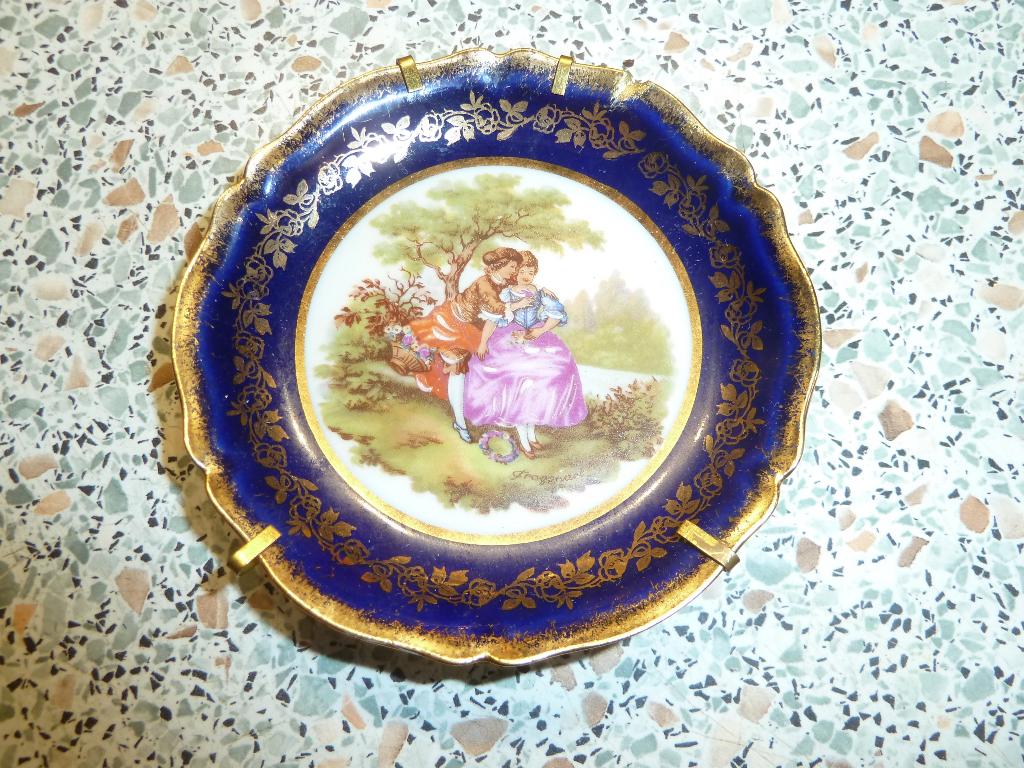 Limoge porselein bordje 10 cm, Antiek en Kunst, Antiek | Porselein, Ophalen of Verzenden