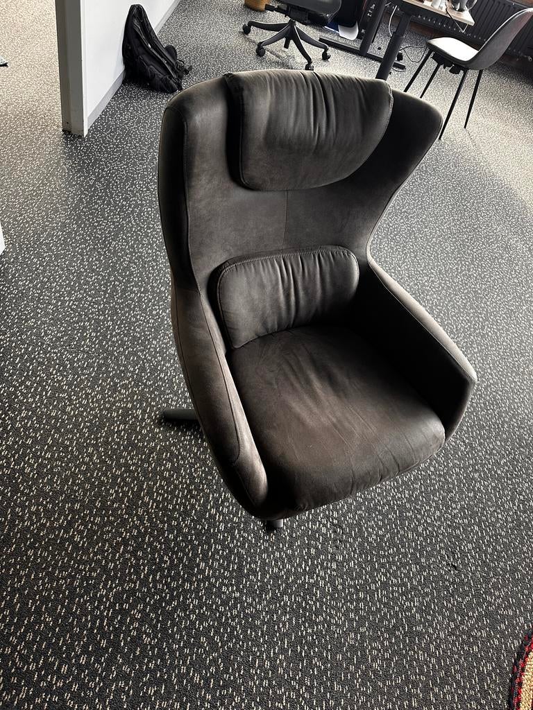 Comfortabele draaibare fauteuil - Donkergrijs leer, Huis en Inrichting, Fauteuils, Ophalen, Zo goed als nieuw, 75 tot 100 cm, Leer