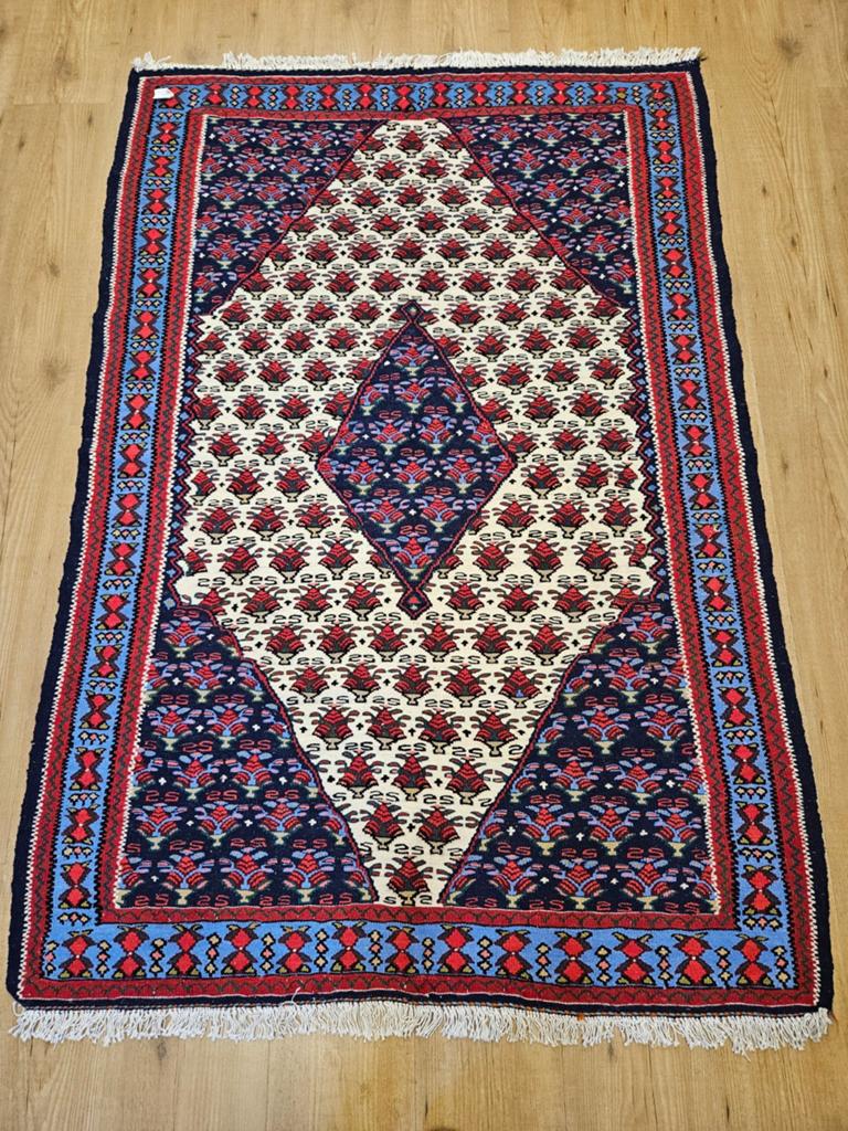 Vintage handgeweven perzische kelim 170x113