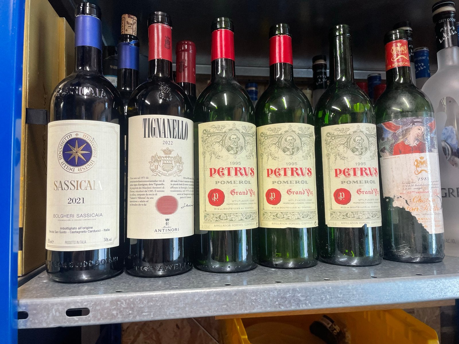 Zeldzame en Exclusieve Wijncollectie: Sassicaia, Tignanello,, Zo goed als nieuw, Rode wijn, Vol, Italië
