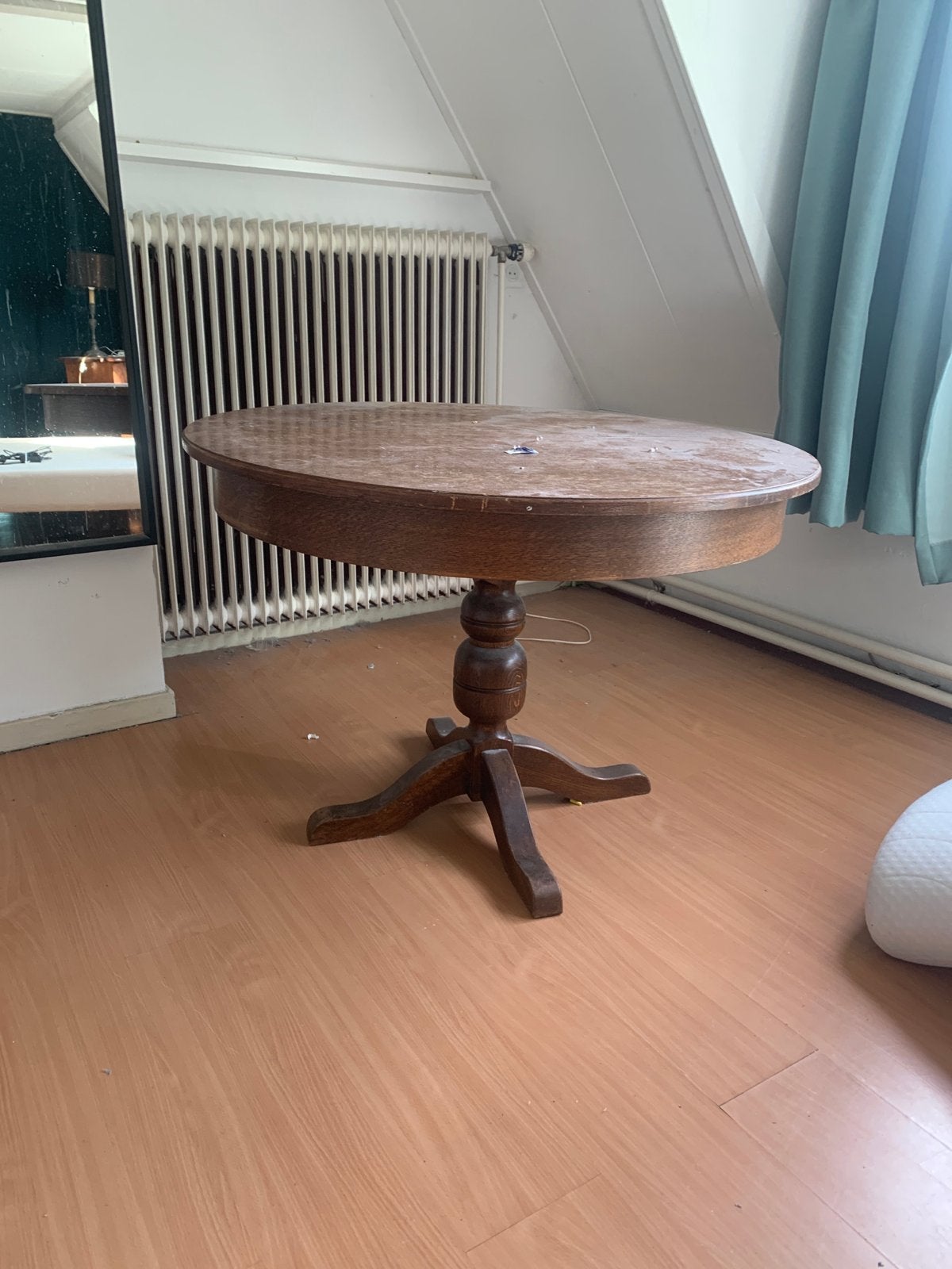 Vintage houten salontafel met voetstuk, Ophalen