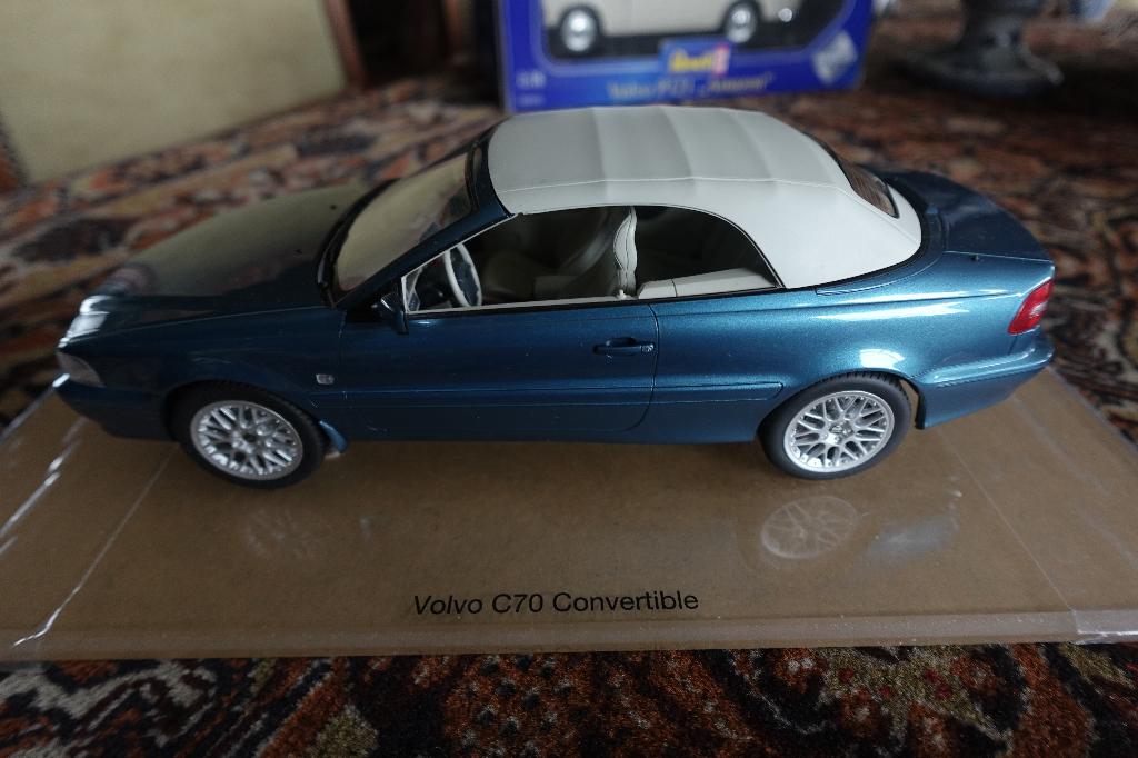 MOOIE VOLVO C70 CONVERTIBLE CABRIO OUD MODEL IN OVP, Ophalen of Verzenden, Zo goed als nieuw, Auto, Overige merken