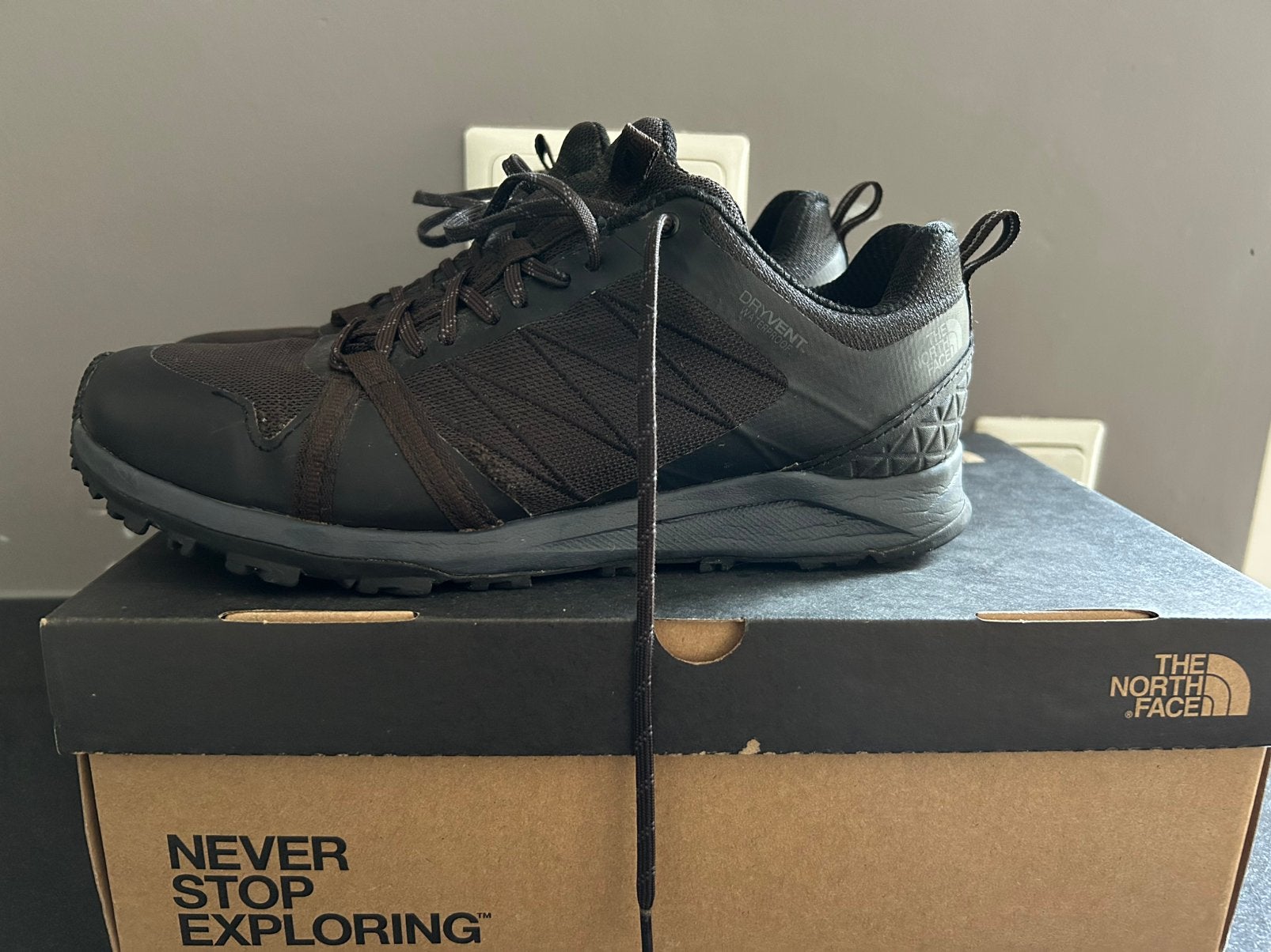 The North face schoenen mt 41, Ophalen of Verzenden, Zo goed als nieuw