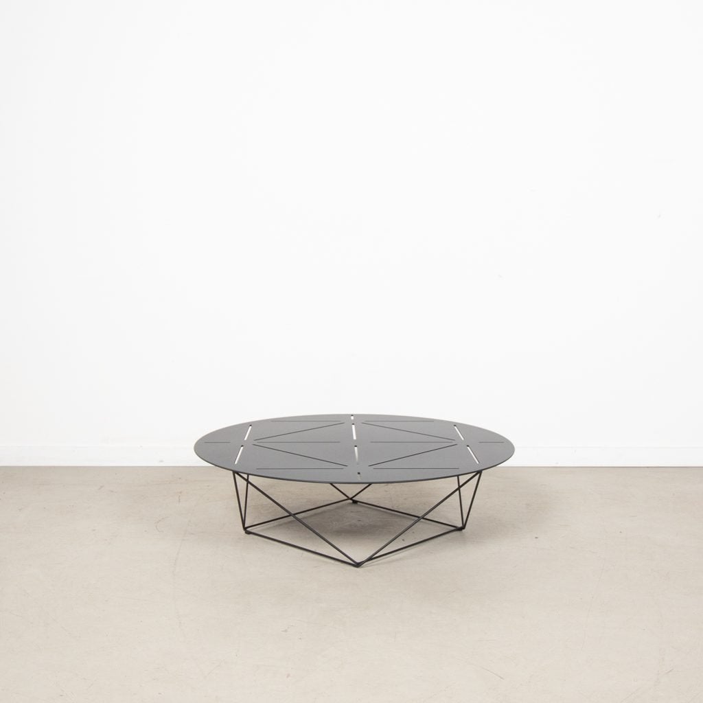 Walter Knoll Joco Tafel Rond Zwart Aluminium Ø45 cm, Niet ingevuld, Zo goed als nieuw, Niet ingevuld, Niet ingevuld