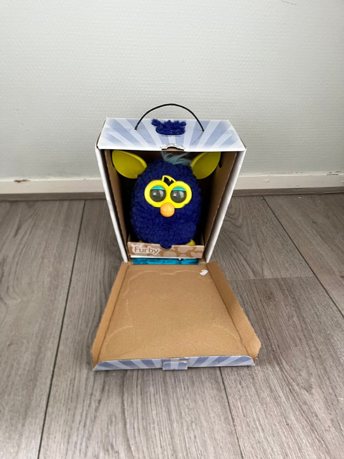 Furby 2012 – Compleet in originele doos | Blauw/Geel, Ophalen, Zo goed als nieuw