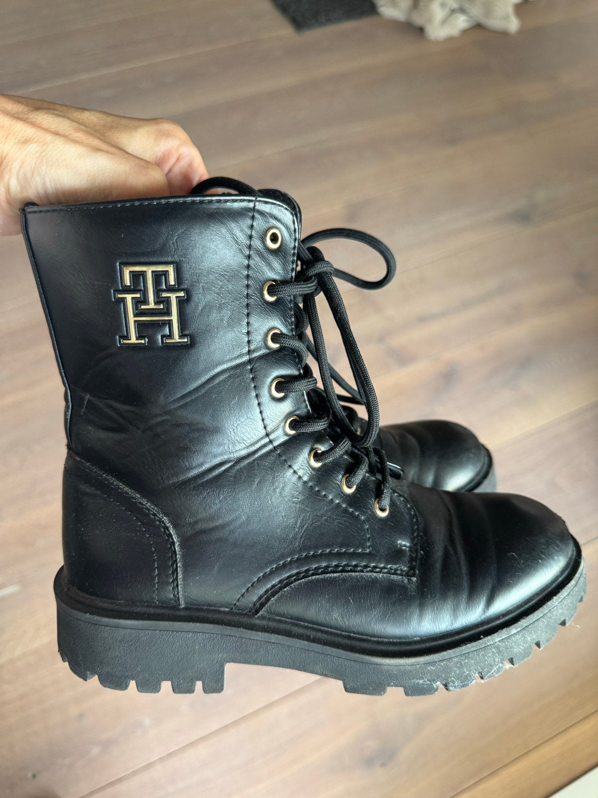 Tommy Hilfiger Zwarte Laarzen Maat 35, Ophalen of Verzenden, Gebruikt, Jongen of Meisje, Laarzen