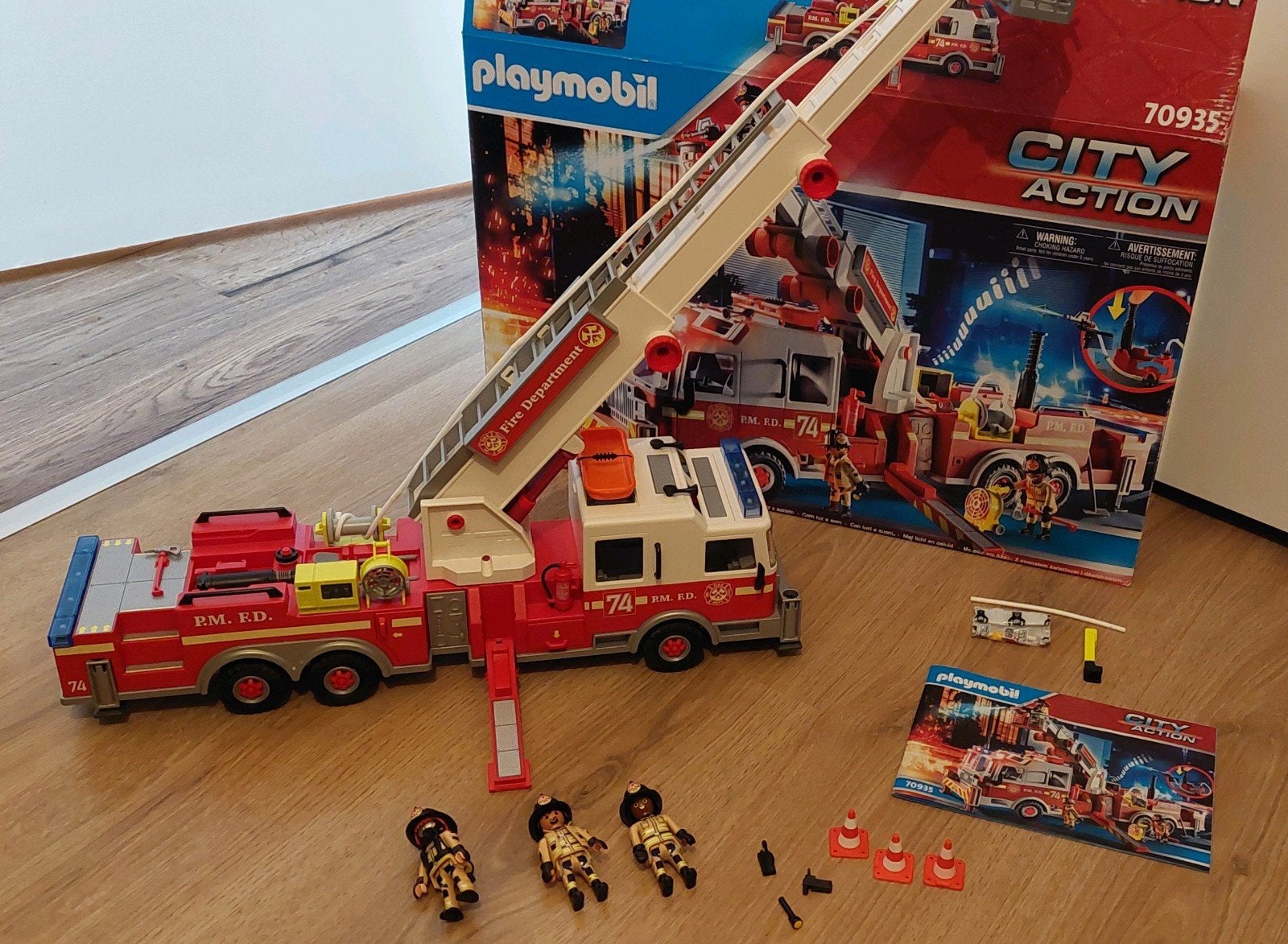 Playmobil 70935 USA brandweerauto met licht en geluid, Kinderen en Baby's, Complete set, Voertuig, Ophalen of Verzenden, Zo goed als nieuw