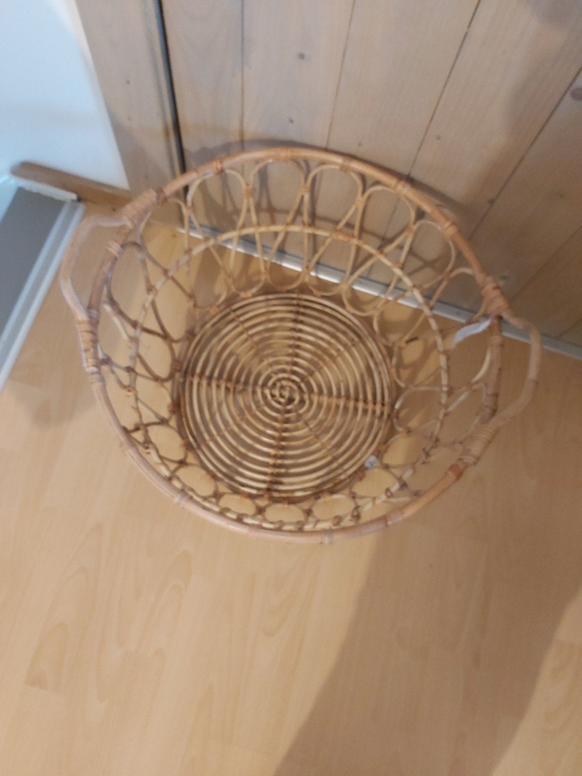 Grote rotan mand nieuw, Huis en Inrichting, Woonaccessoires | Schalen en Manden, Ophalen, Nieuw, Rond, Riet