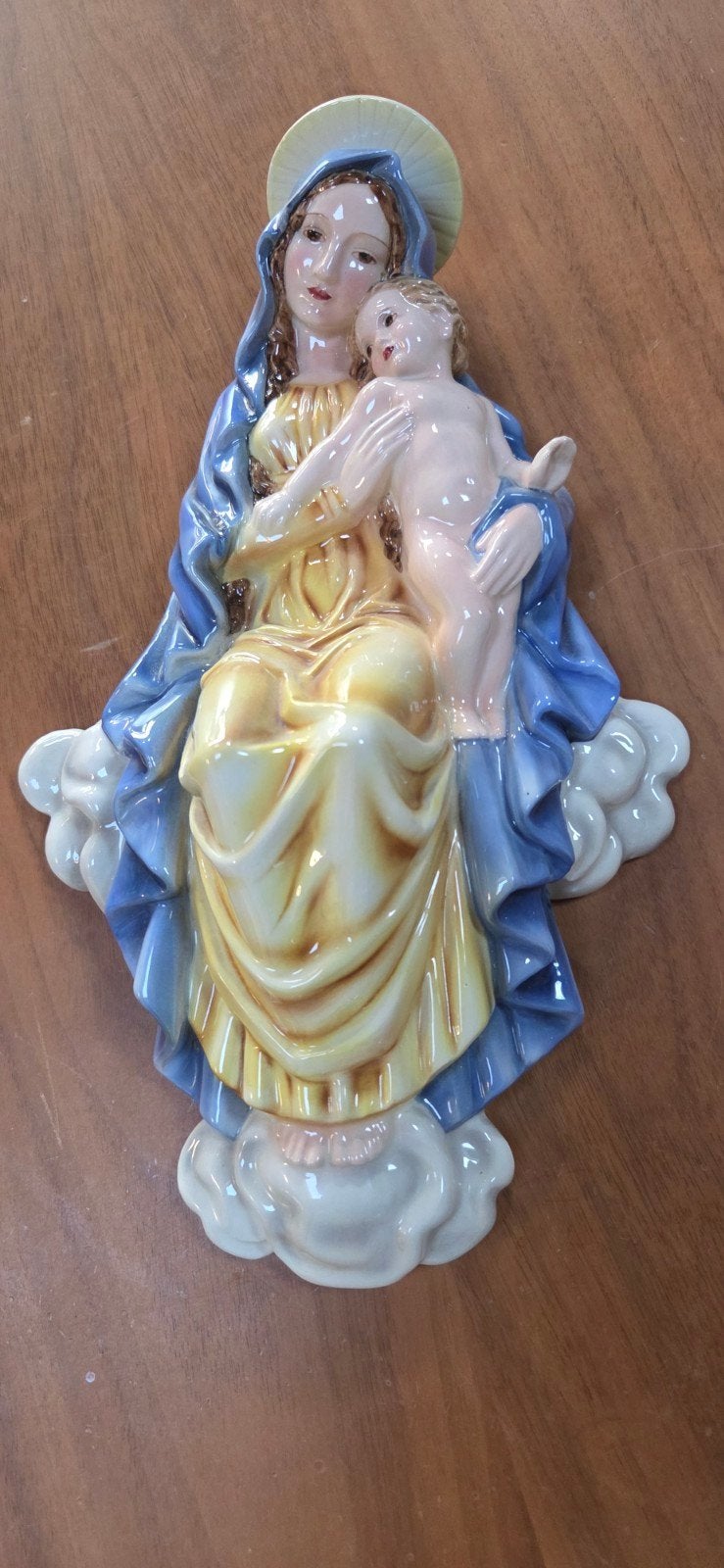 Hoogwaardig reliëf. Madonna met kindje. Keramos., Ophalen of Verzenden, Zo goed als nieuw, Beeld(je)