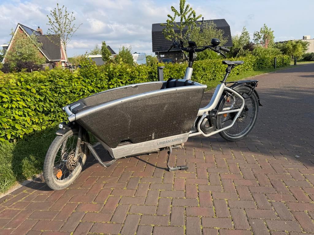Urban Arrow Bakfiets Anniversary Edition Cargo Line, Gebruikt, 3 kinderen, Velgrem, Huif
