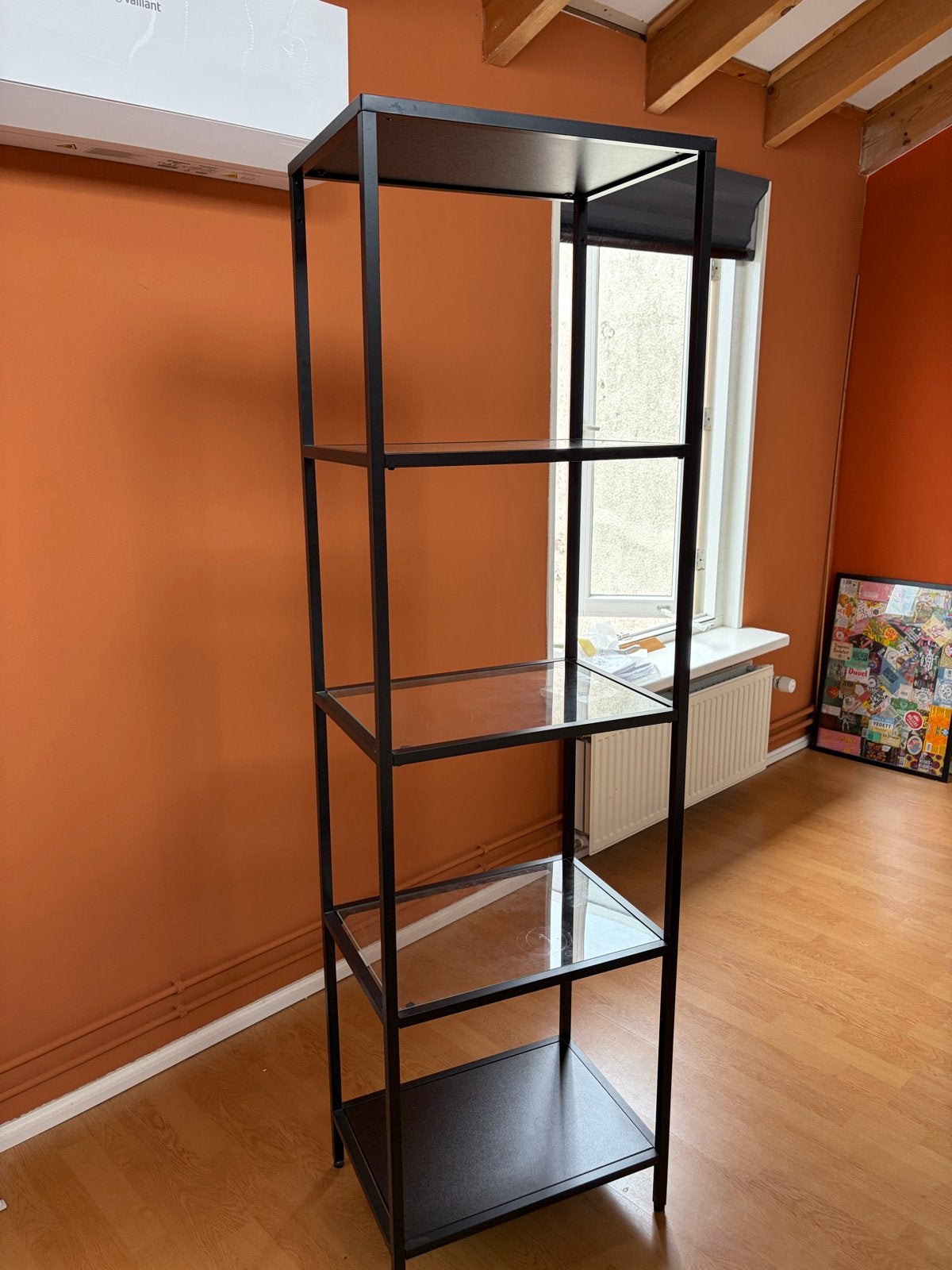 VITTSJÖ Ikea kast, Huis en Inrichting, Kasten | Vitrinekasten, Ophalen, Met plank(en), Minder dan 50 cm, Gebruikt