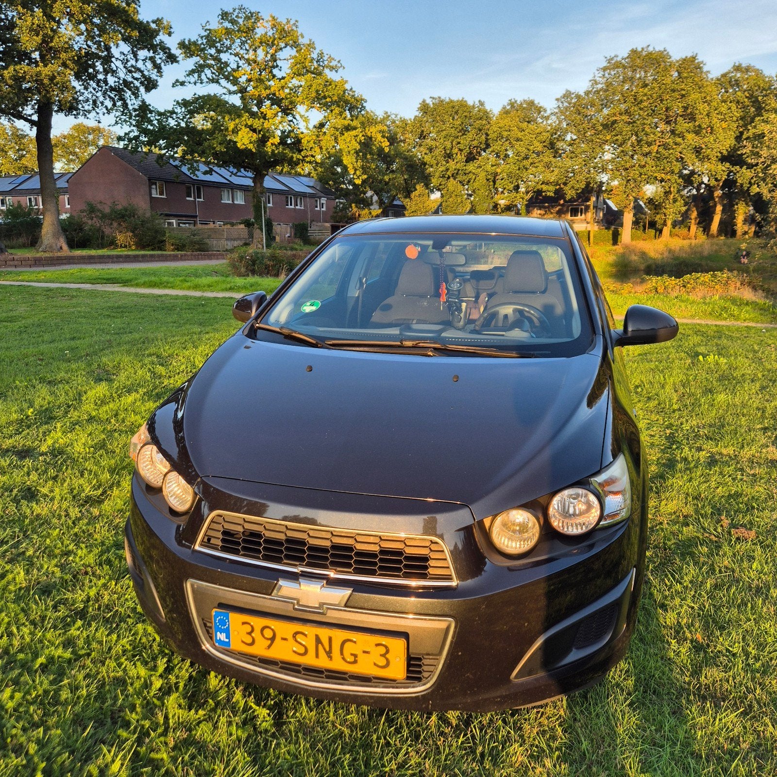 Chevrolet Aveo 1.2 5-DEURS 2011 Zwart, Auto's, Voorwielaandrijving, 40 €/maand, Aveo, 4 cilinders