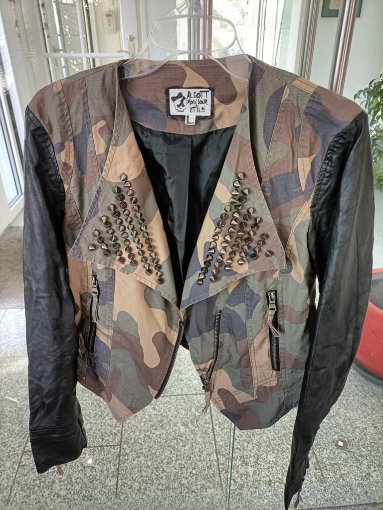Mooie unieke jas maat L, Kleding | Dames, Jasjes, Kostuums en Pakken, Ophalen of Verzenden, Zo goed als nieuw, Maat 38/40 (M)