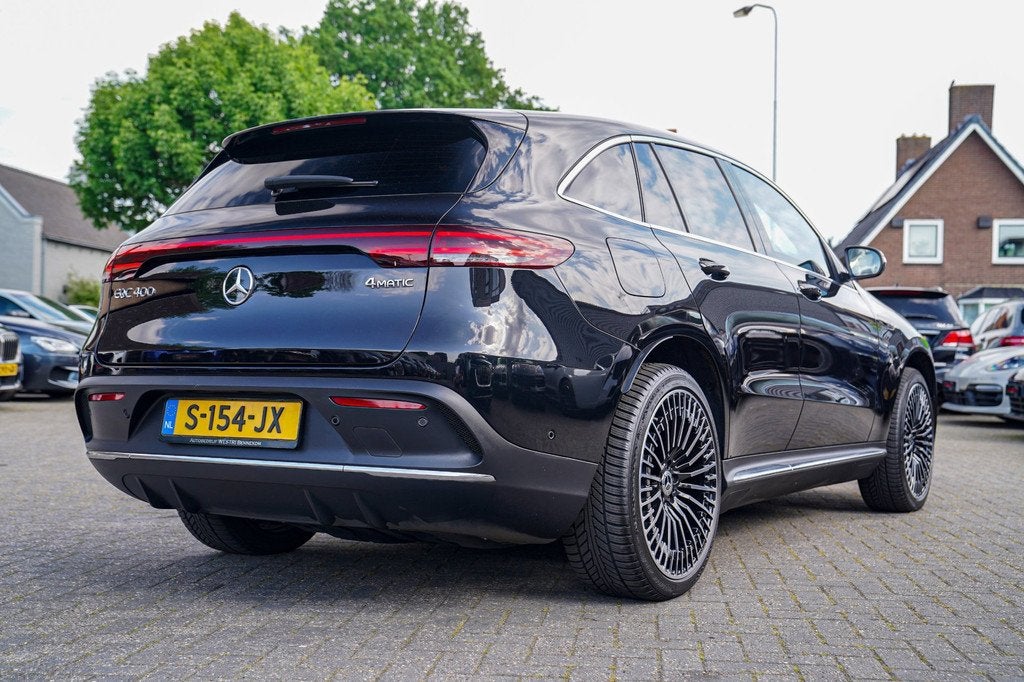 Mercedes-Benz EQC 400 4MATIC AMG Line Premium Plus 80 kWh |C, Zwart, 80 kWh, 1333 min, Zwart