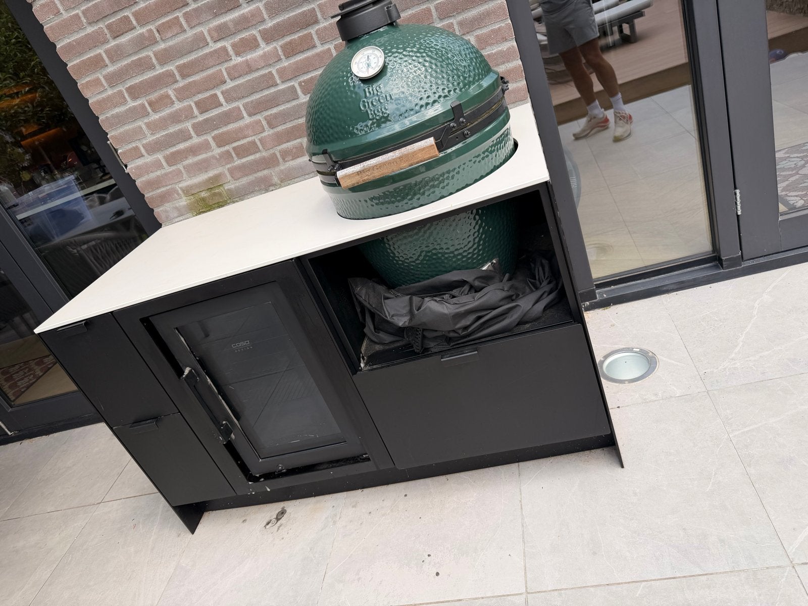 Big Green Egg Large met buitenkeuken en koelkast, Tuin en Terras, Ophalen of Verzenden, Gebruikt