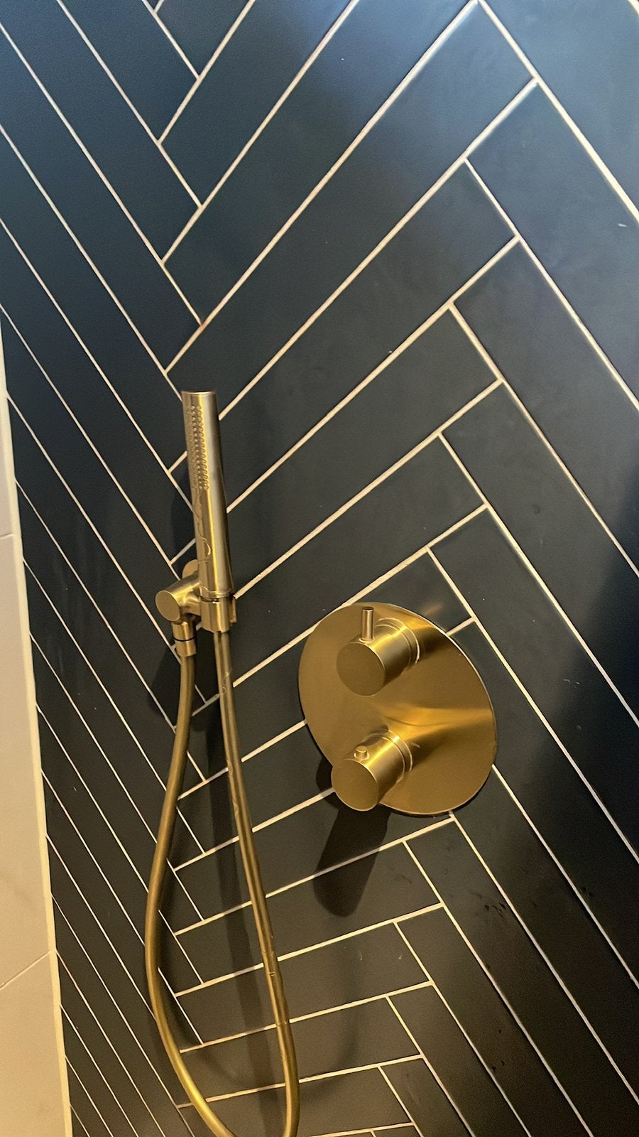 Nieuwe set Wiesbaden Inbouw regendouche geborsteld goud, Ophalen of Verzenden, Nieuw, Koper, Douche