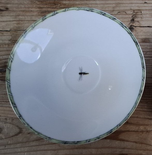 Janneke Brinkman Fruit en Flowers schotel, bijtje, 16,5 cm, Gebruikt, -, Landelijk/Boerenbont, Ophalen of Verzenden