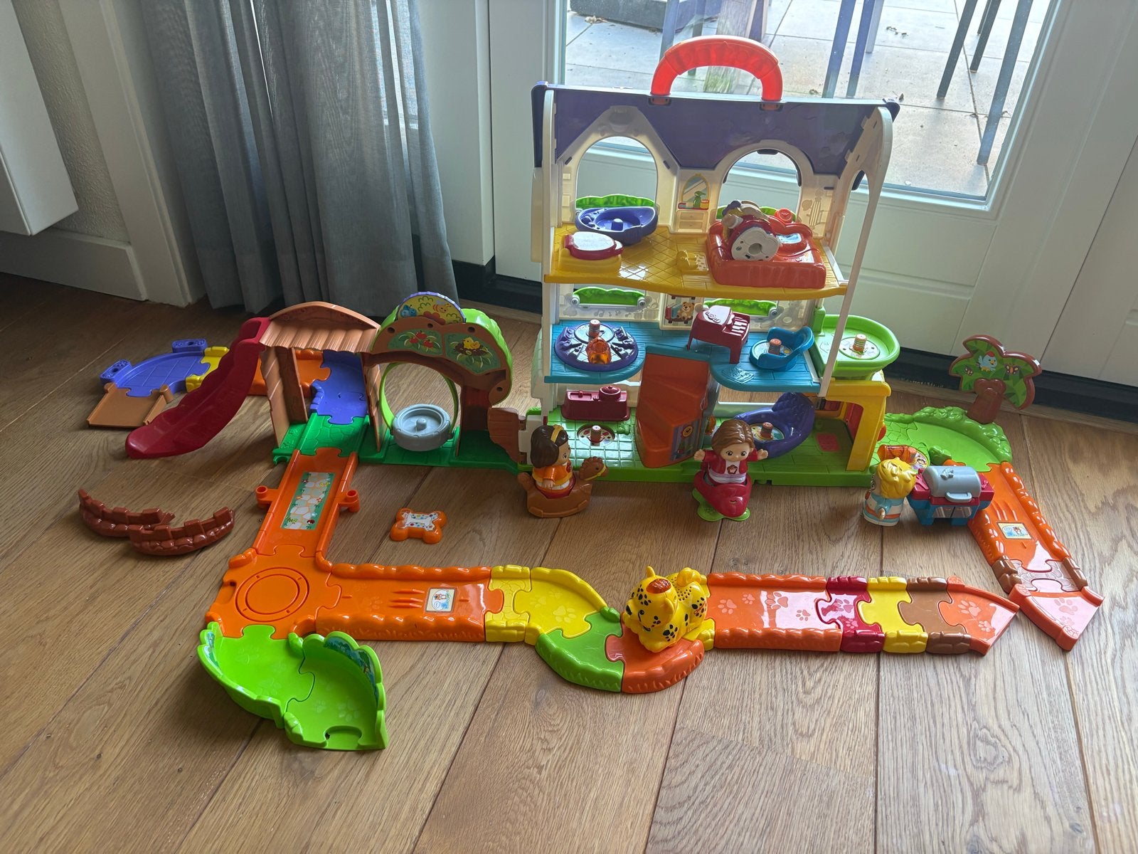 Vtech Toet Toet Auto's en Zoef Zoef Dieren uitgebreide sets, Kinderen en Baby's, Speelgoed | Vtech, Ophalen, Gebruikt, 2 tot 4 jaar
