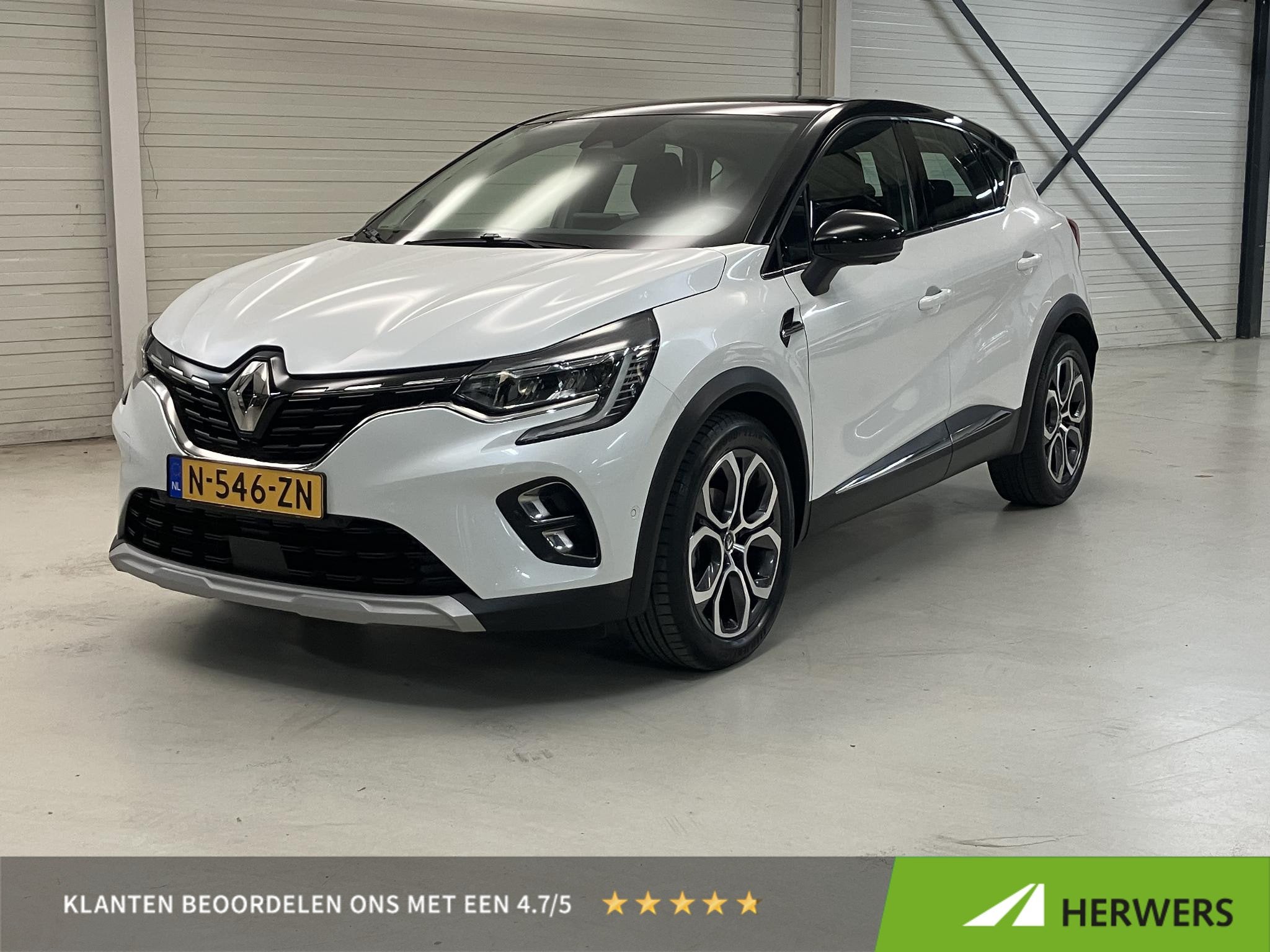 Renault Captur 1.3 TCe 140 Intens / Automaat / Dealer onderh, Gebruikt, 4 cilinders, Parkeersensor, Leder en Stof